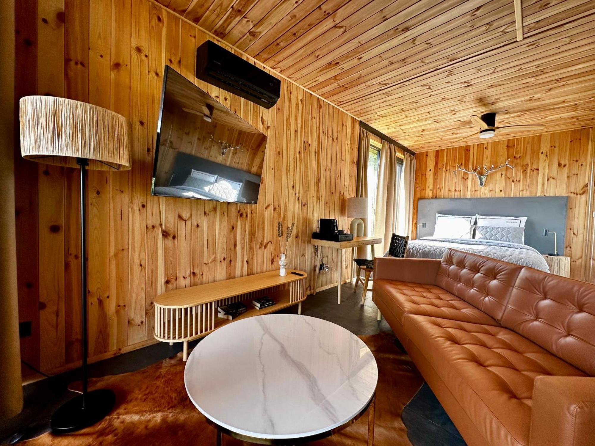 Brown Deer - Z Sauna Na Tarasie, Jacuzzi I Widokiem Na Gory - By Deer Hills Luxury Apartments Kocon Exterior photo